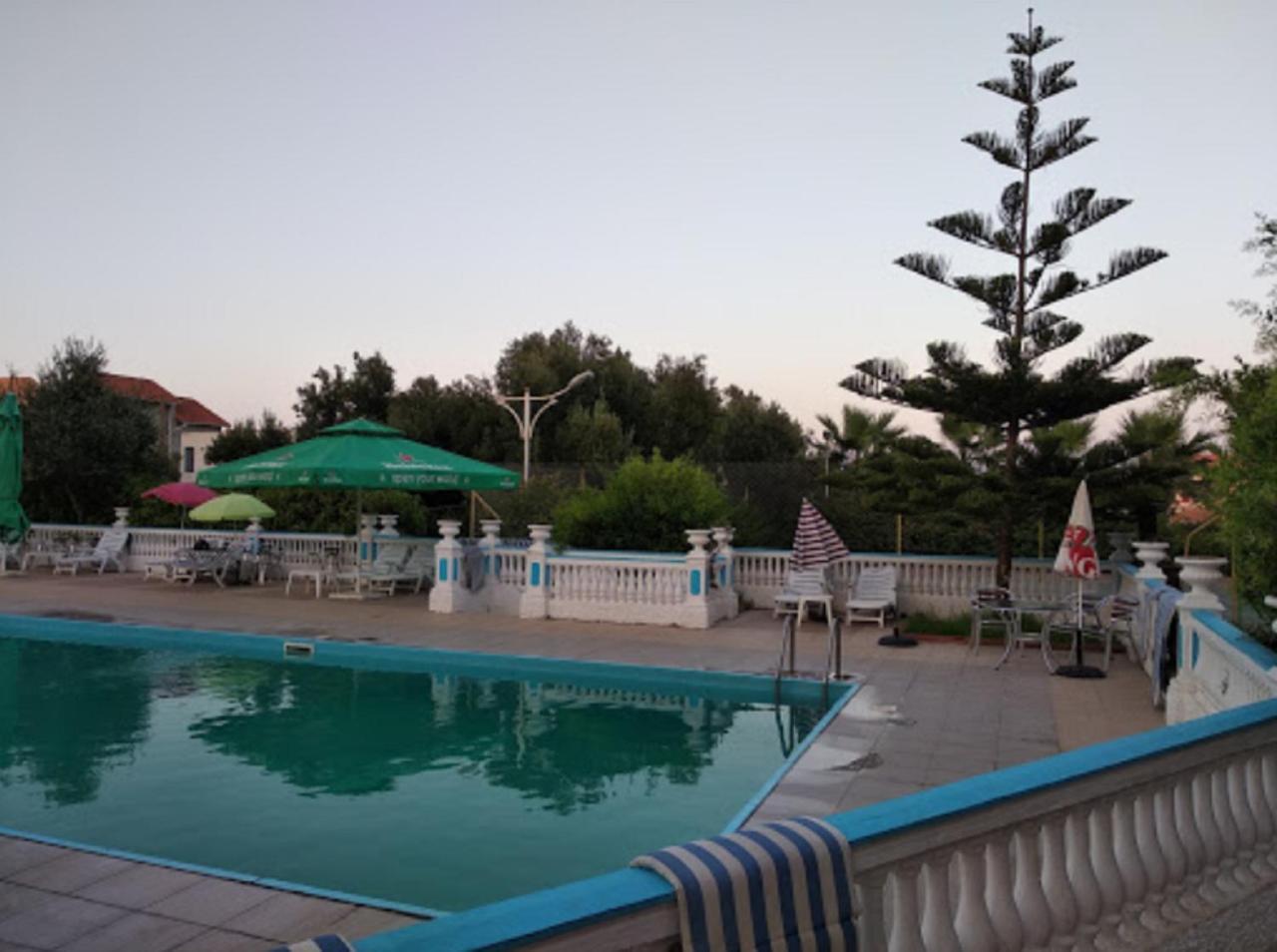 Rais Hotel Algiers Ngoại thất bức ảnh
